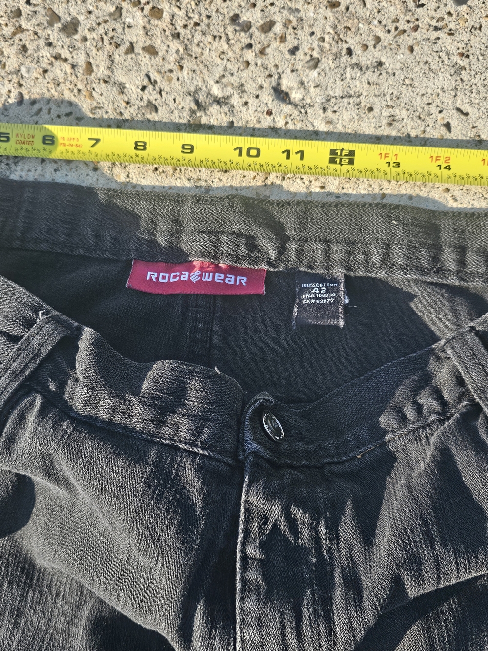 Rocawear Black Relaxed Fit Jeans Men's Size 42 Y2K Hip Hop Streetwear - Picture 5 of 9